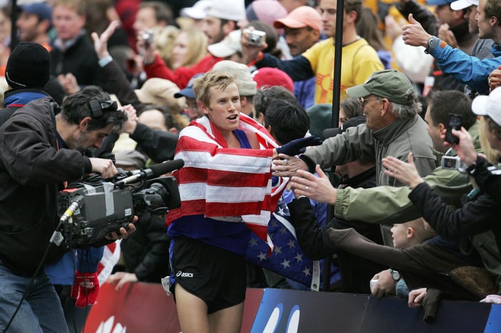 Ryan Hall runs a 2:09:02 to win the U.S. Olympic Trials Men's Marathon in 2007.