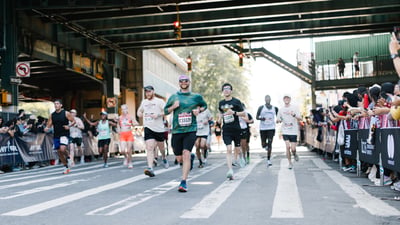 Runners at the 2025 New Balance Bronx 10M