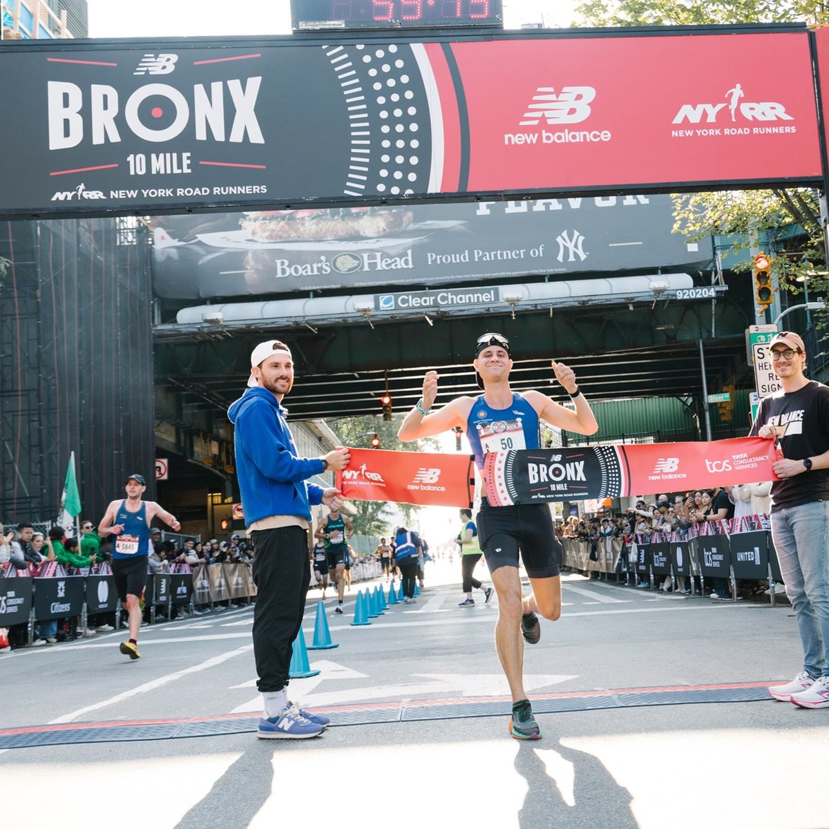 Runners at the 2025 New Balance Bronx 10M