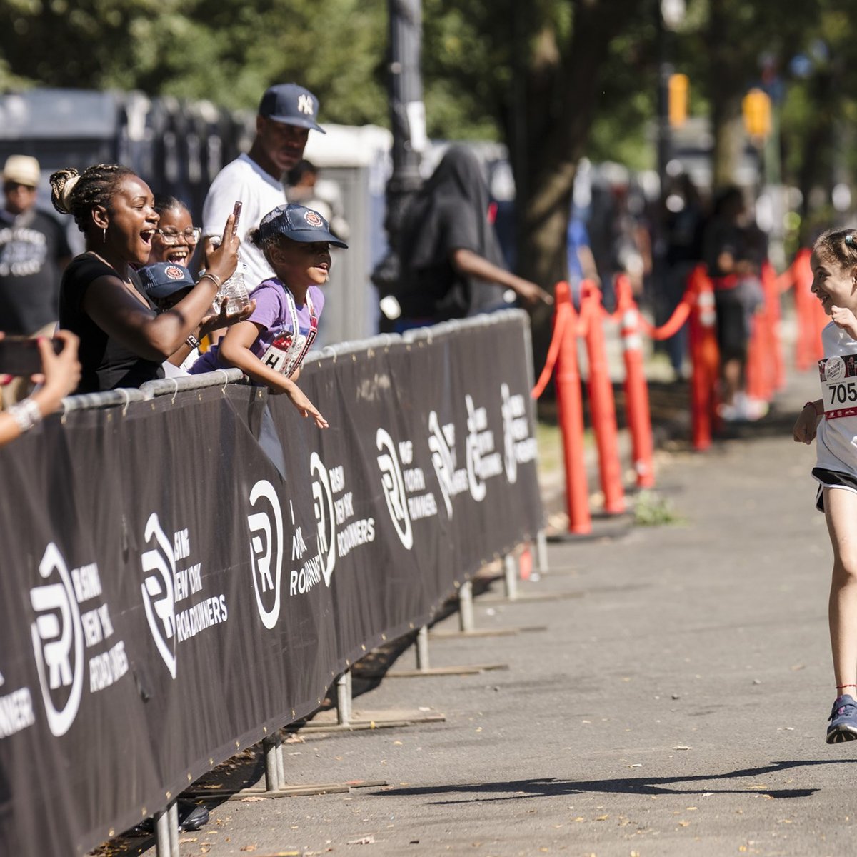 Runners at the 2025 New Balance Bronx 10M
