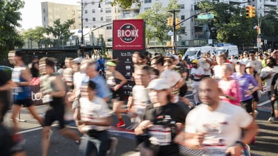 Runners at the 2025 New Balance Bronx 10M