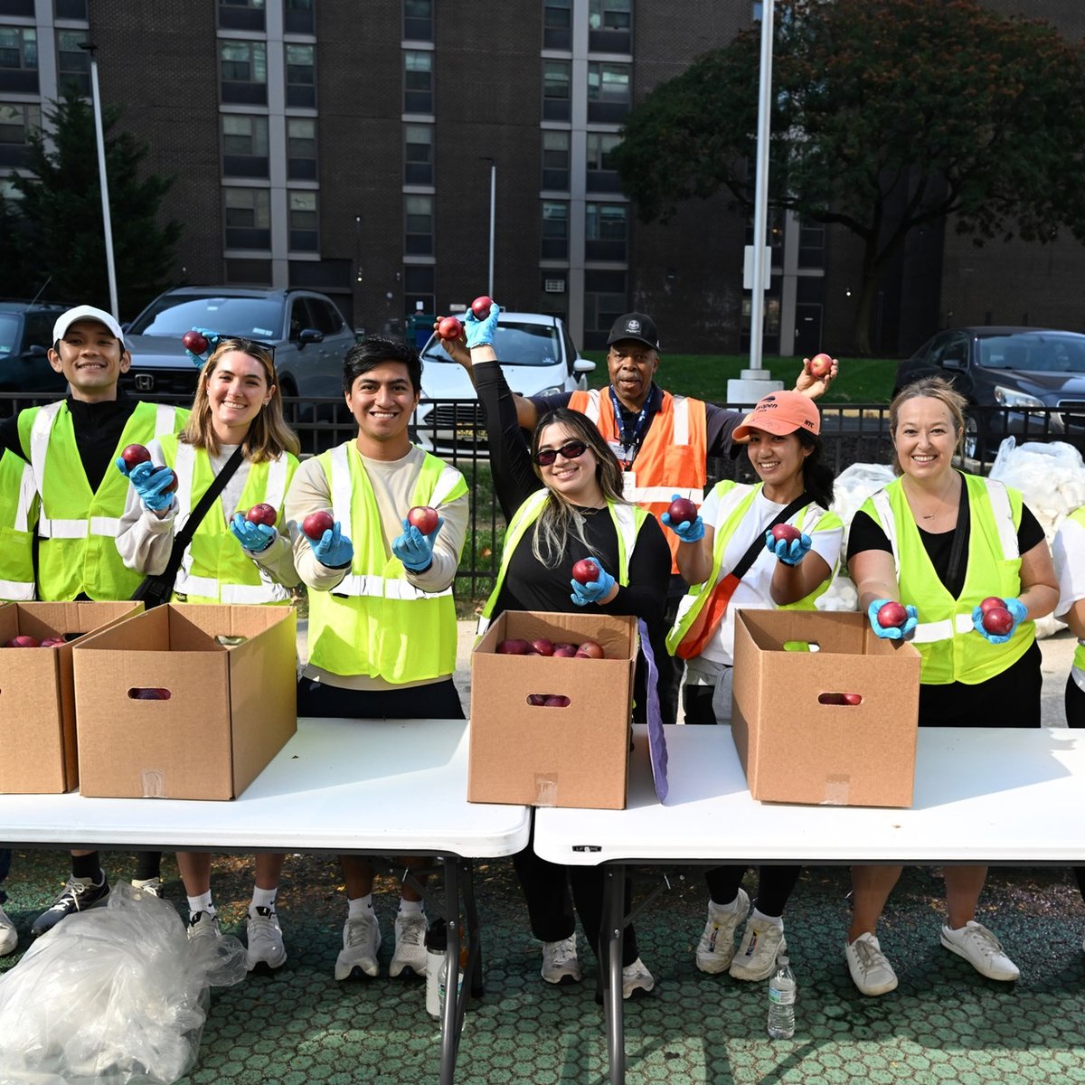 Runners at the 2025 NYRR Jersey City 5K