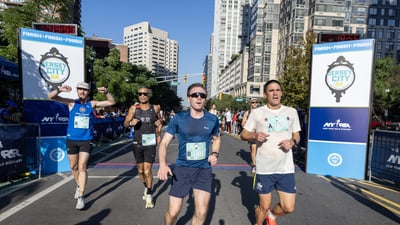 Runners at the 2025 NYRR Jersey City 5K
