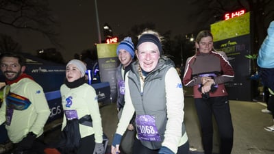 Runners at the 2025 NYRR Midnight Run