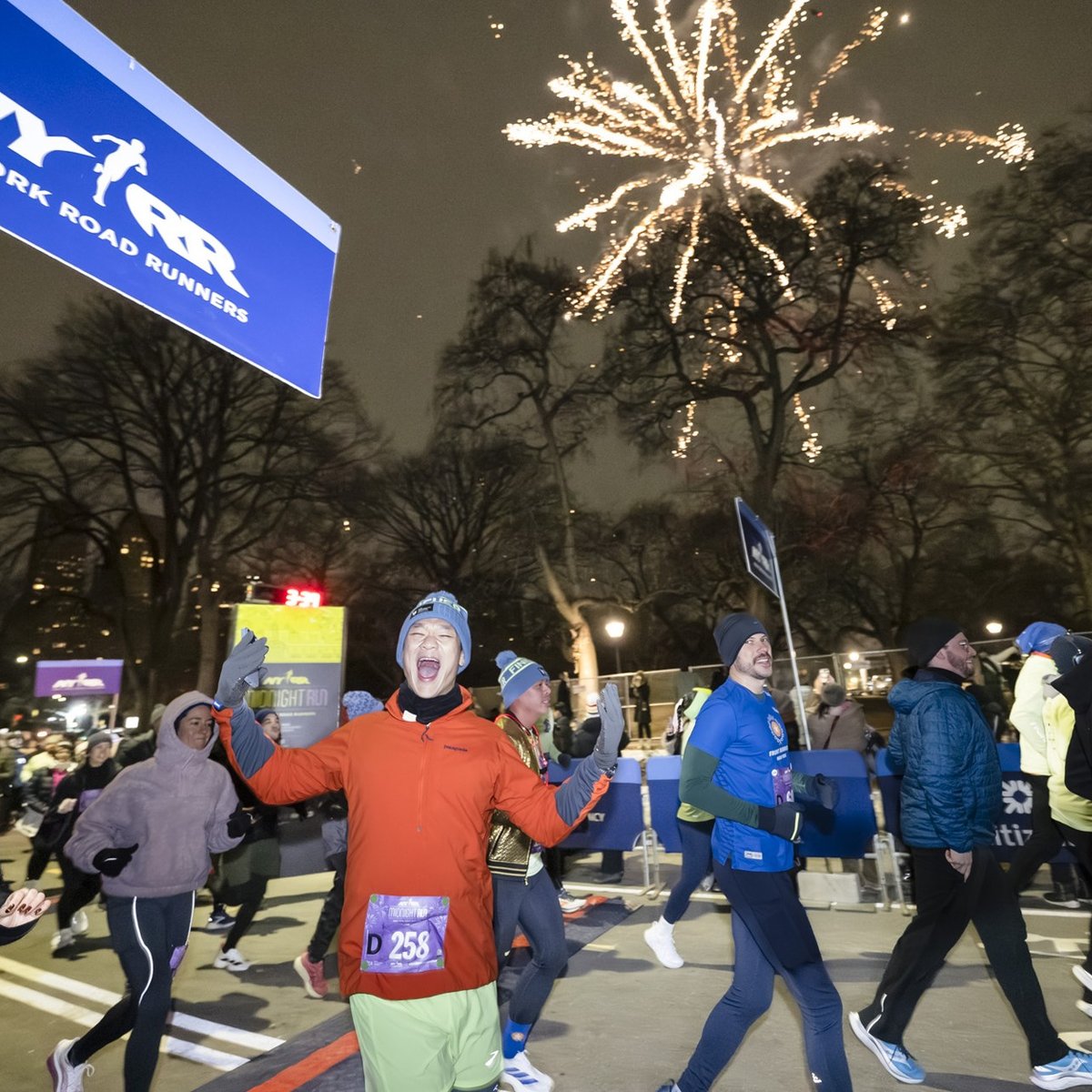 Runners at the 2025 NYRR Midnight Run