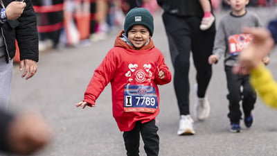Runners at the 2025 Race to Deliver 4M to Benefit God's Love We Deliver