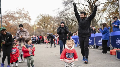 Runners at the 2025 Race to Deliver 4M to Benefit God's Love We Deliver