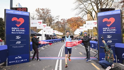 Runners at the 2025 Race to Deliver 4M to Benefit God's Love We Deliver