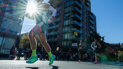 Runner with sun ray