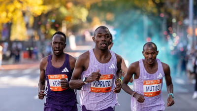 Pro Athletes at the 2025 TCS New York City Marathon