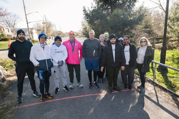 Runners at start of NYRR Open Run Conference House Park in March 2024