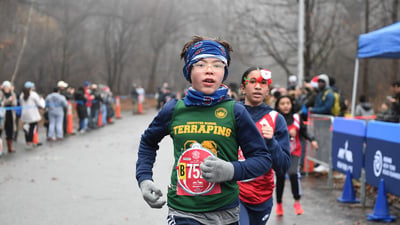RNYRR at the Jingle Bell Jog