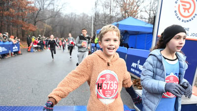 RNYRR at the Jingle Bell Jog