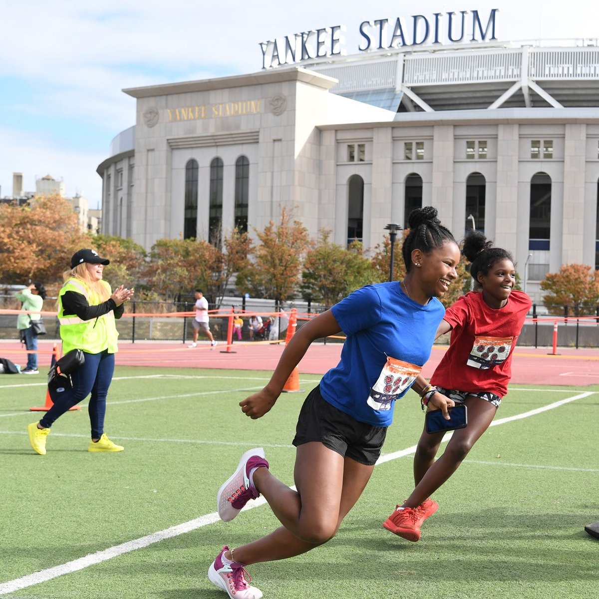 Rising New York Road Runners at the NB Bronx 10M