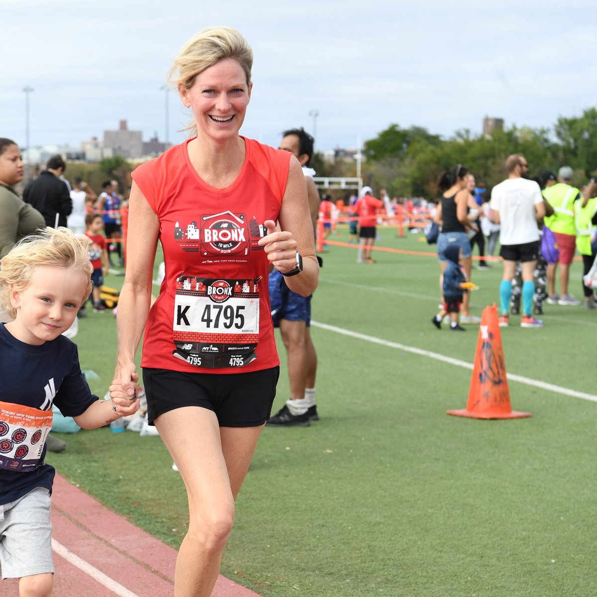 Rising New York Road Runners at the NB Bronx 10M