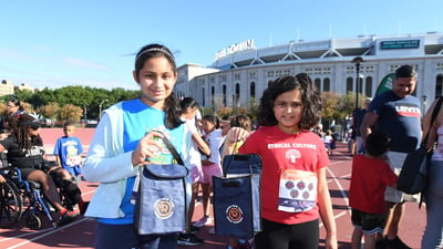 Rising New York Road Runners at the NB Bronx 10M