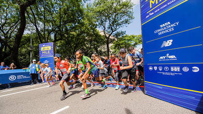 Rising New York Road Runners at the New Balance 5th Avenue Mile