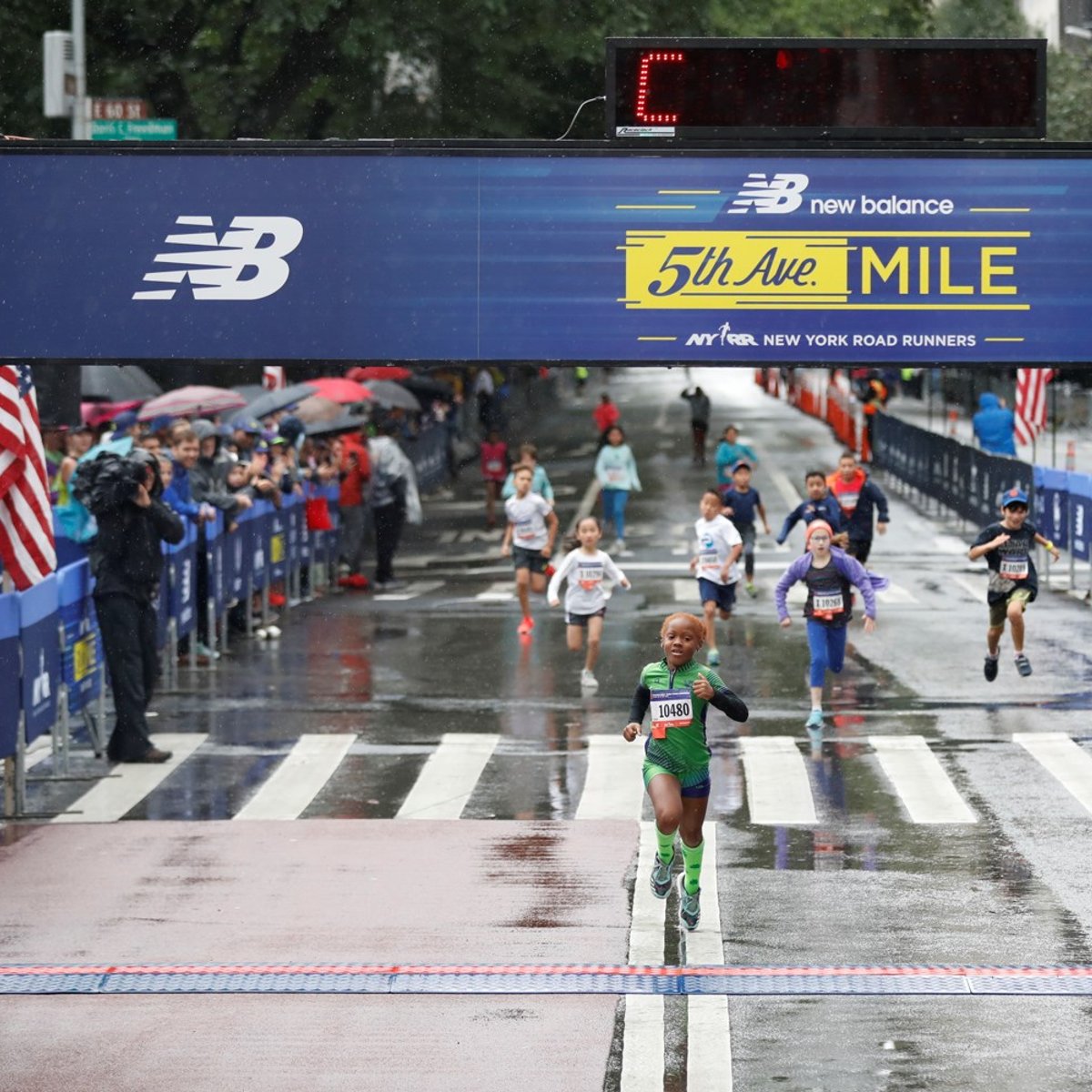 Rising New York Road Runners at the New Balance 5th Ave Mile