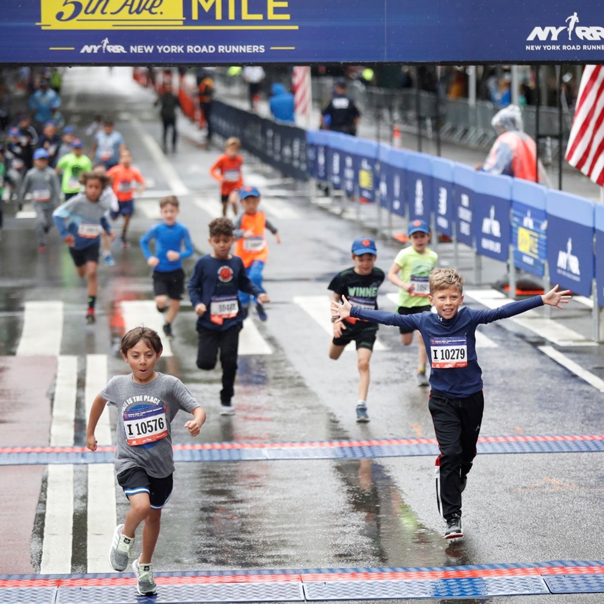 Rising New York Road Runners at the New Balance 5th Ave Mile