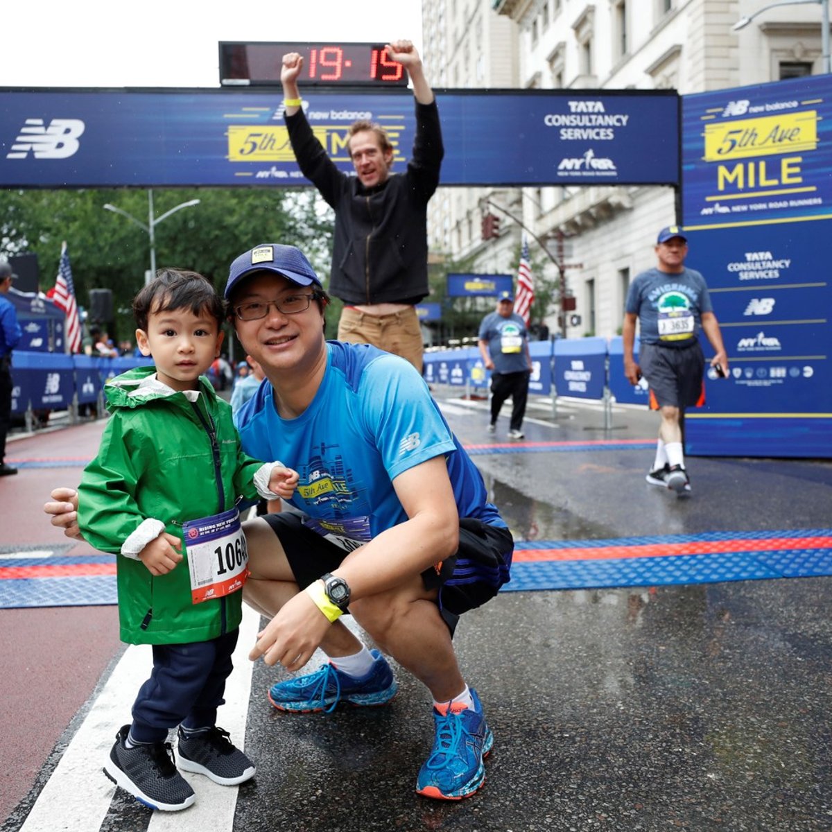 Rising New York Road Runners at the New Balance 5th Ave Mile