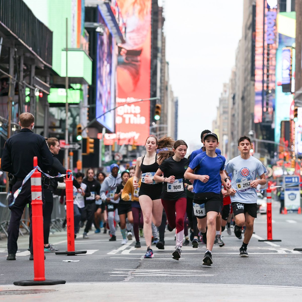 2024 Times Square Kids Run at the United Airlines NYC Half
