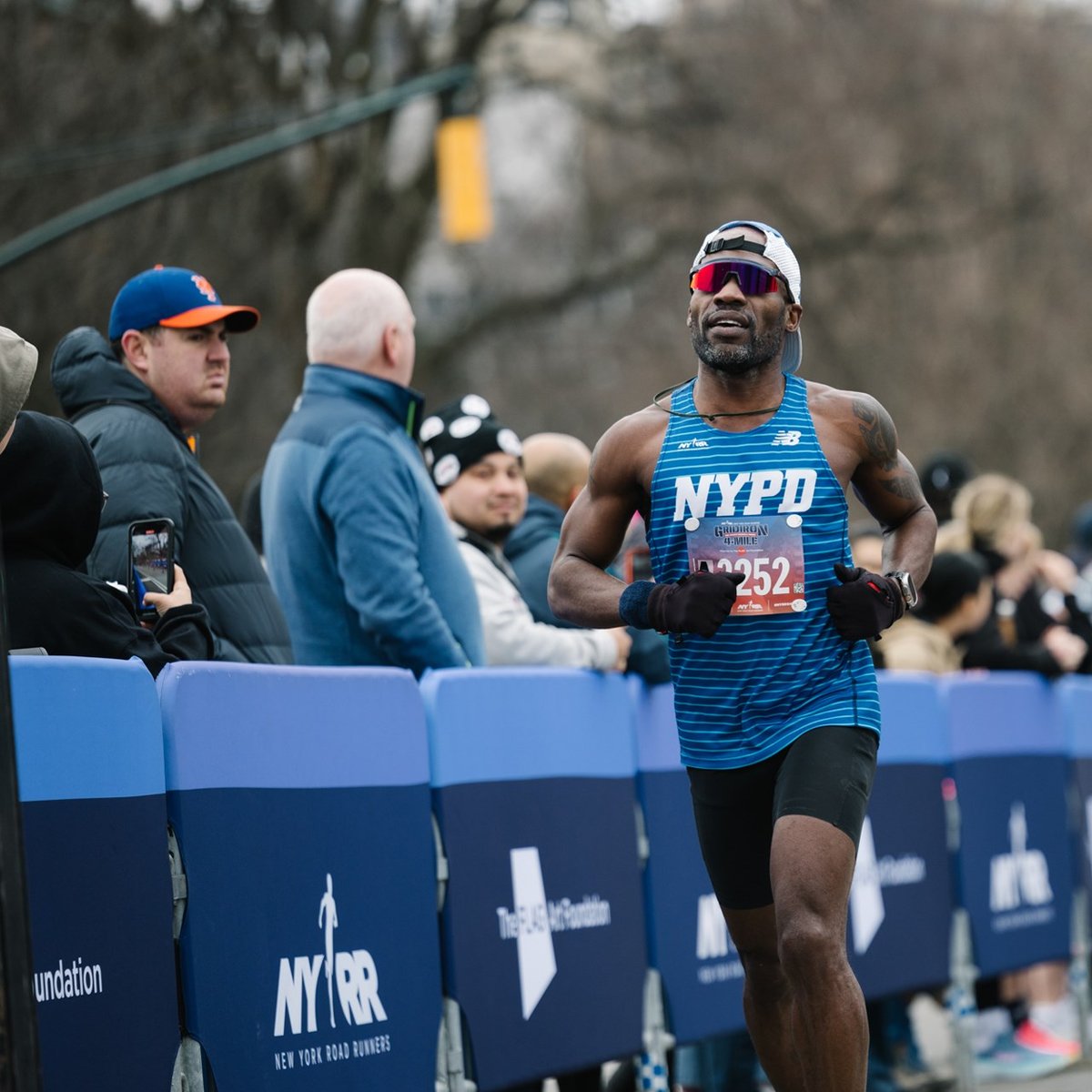 2024 NYRR Gridiron 4M presented by The FLAG Art Foundation