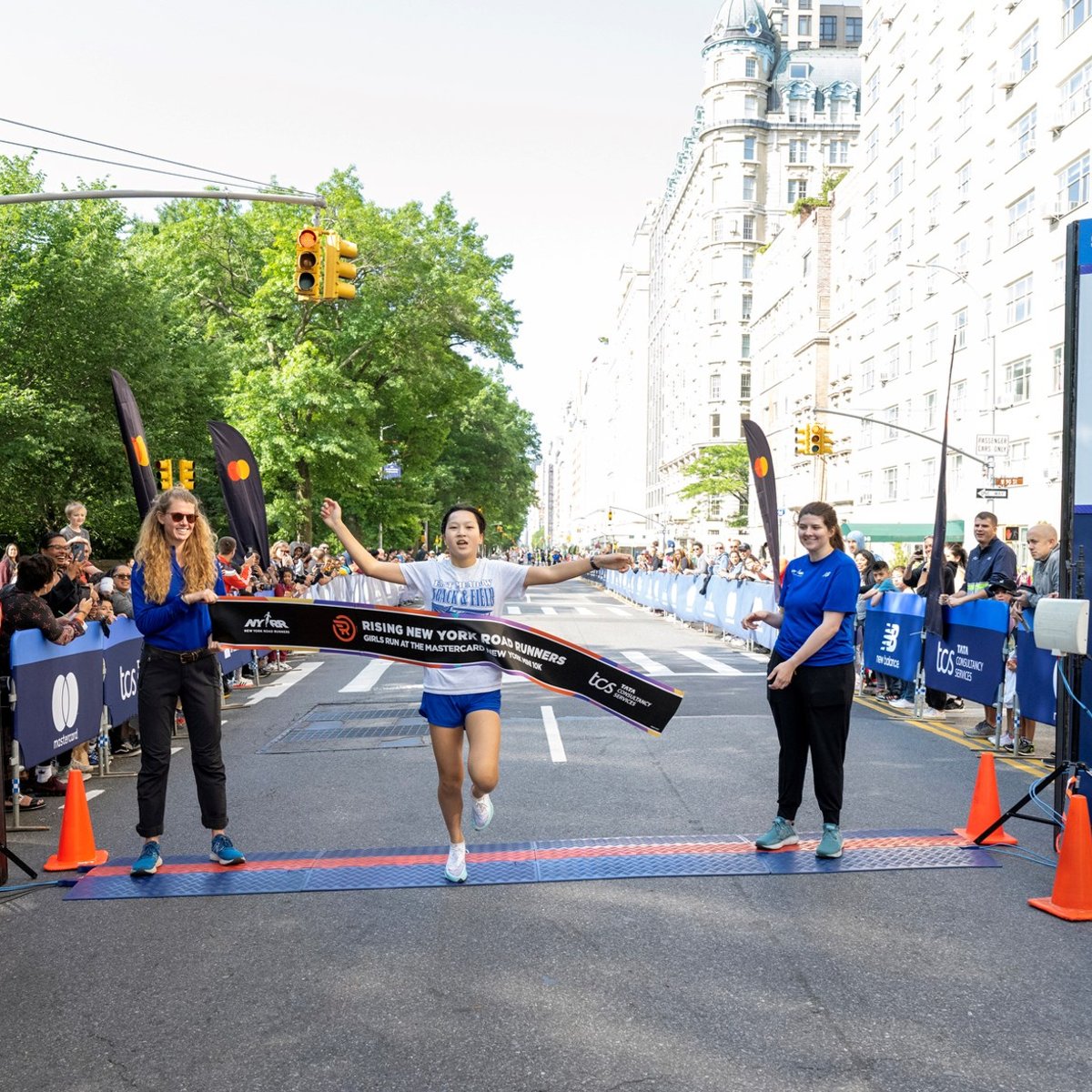 2023 Girls Run at the Mastercard® New York Mini 10K