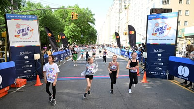 2023 Girls Run at the Mastercard® New York Mini 10K