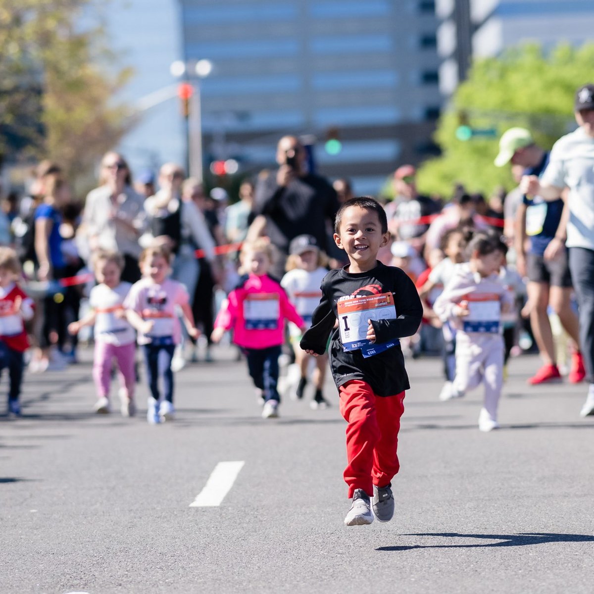 Rising New York Road Runners at the NYRR Newport 5K - Stage 1