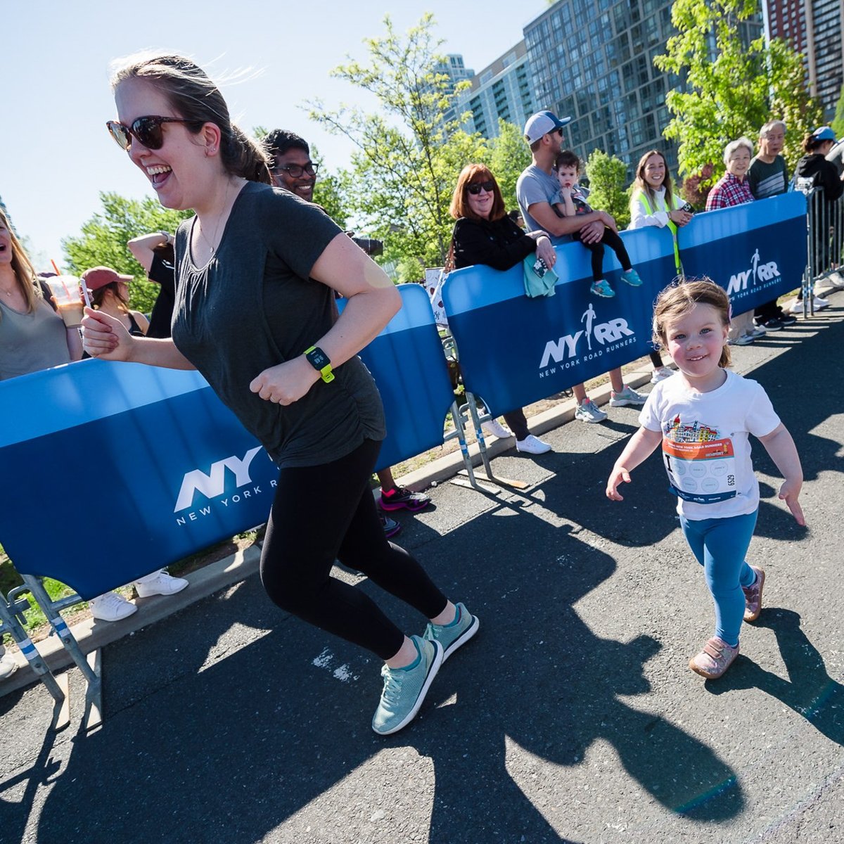 Rising New York Road Runners at the NYRR Newport 5K - Stage 1