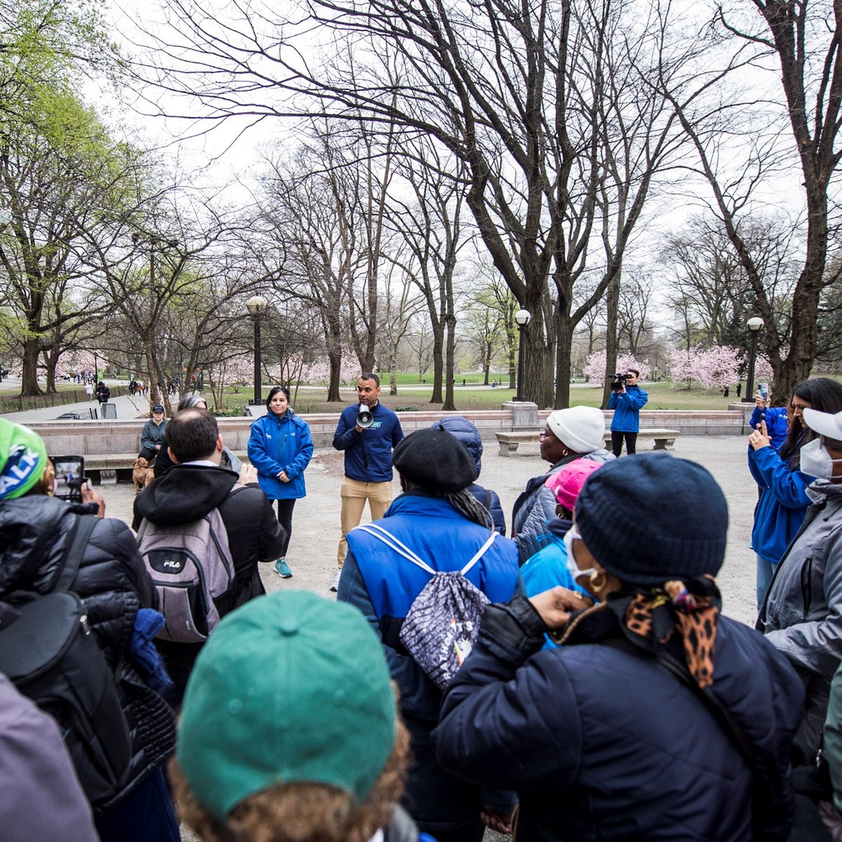 NYRR Striders Walk 100 Miles on National Walking Day