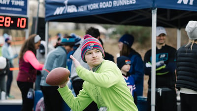 NYRR Gridiron 4M presented by The FLAG Art Foundation