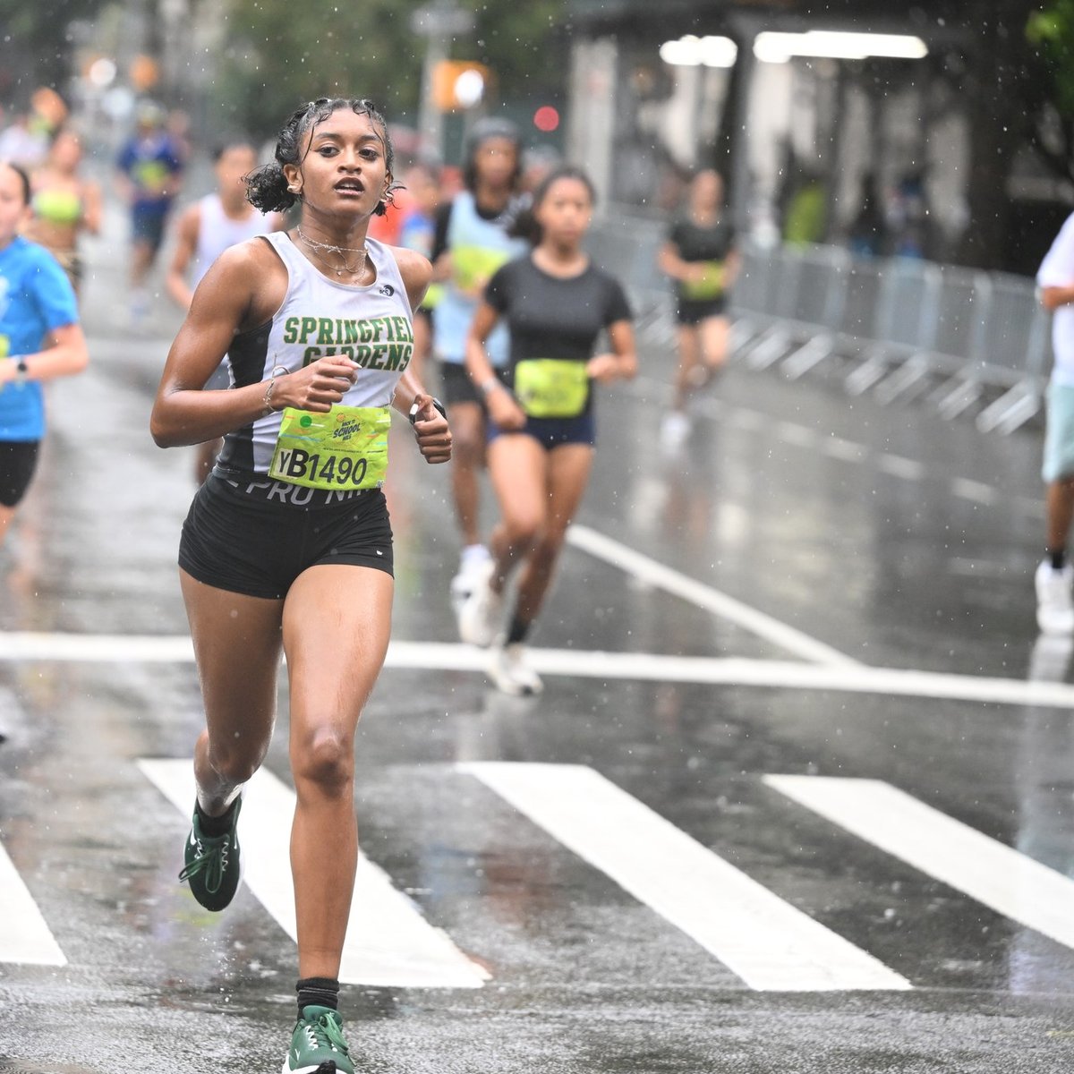New Balance 5th Avenue Mile