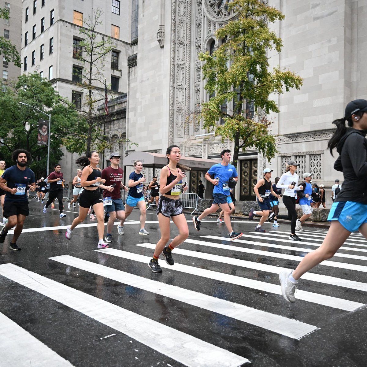 New Balance 5th Avenue Mile
