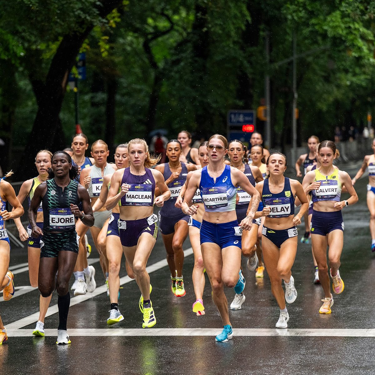 New Balance 5th Avenue Mile