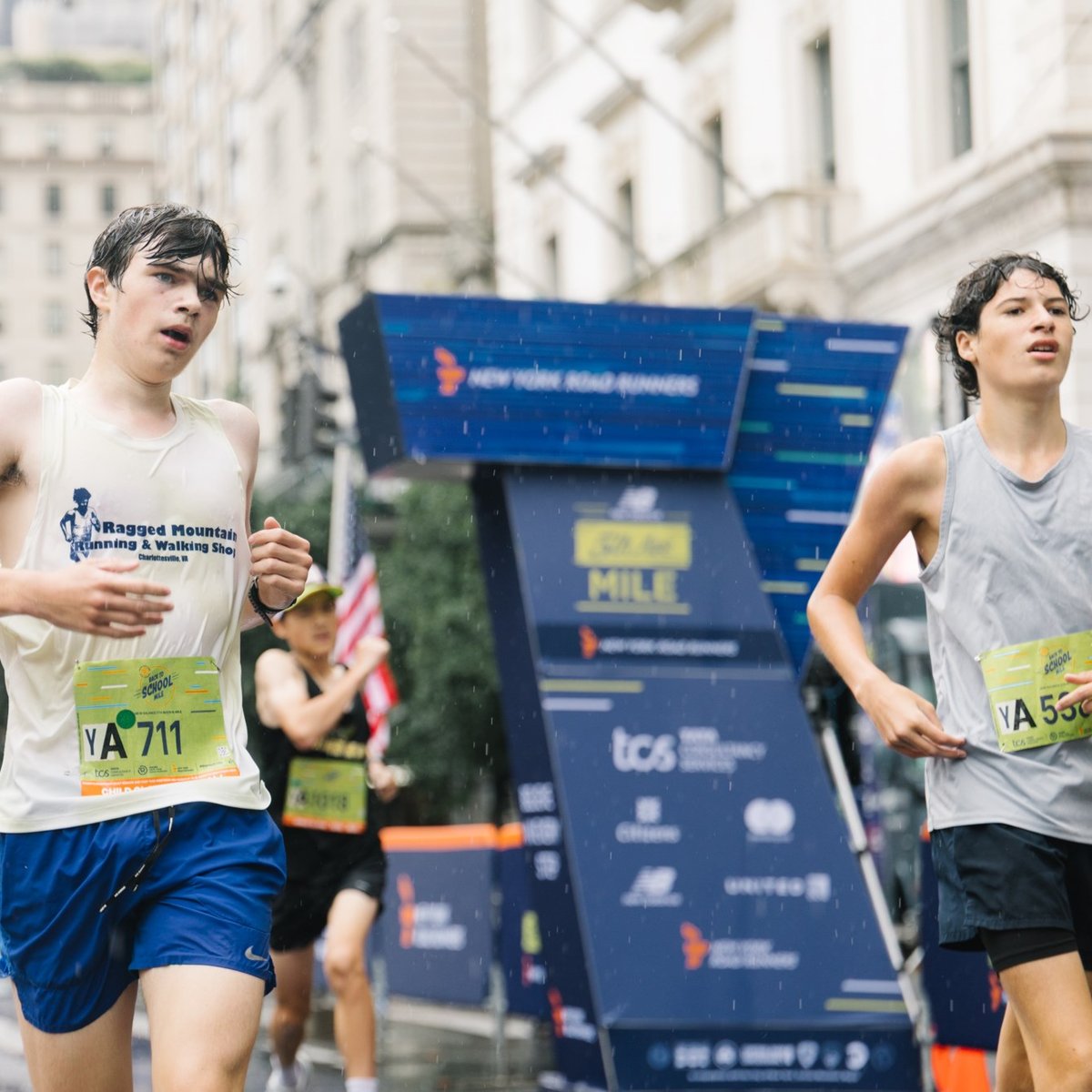 New Balance 5th Avenue Mile