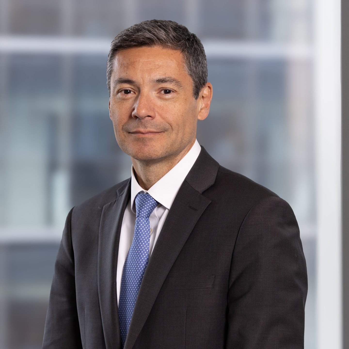 Headshot of NYRR Board of Directors member Juan Uro