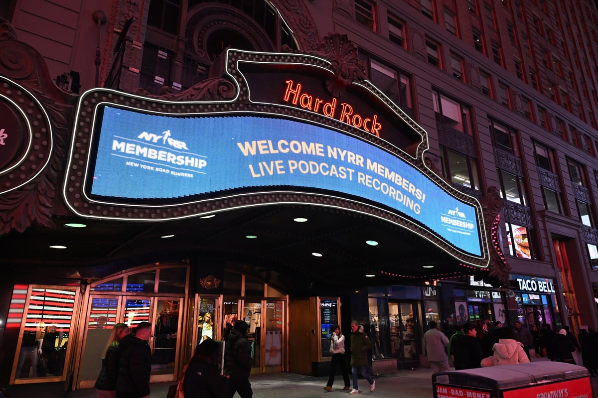 New York Road Runners members attended a special live taping of Set the Pace pre