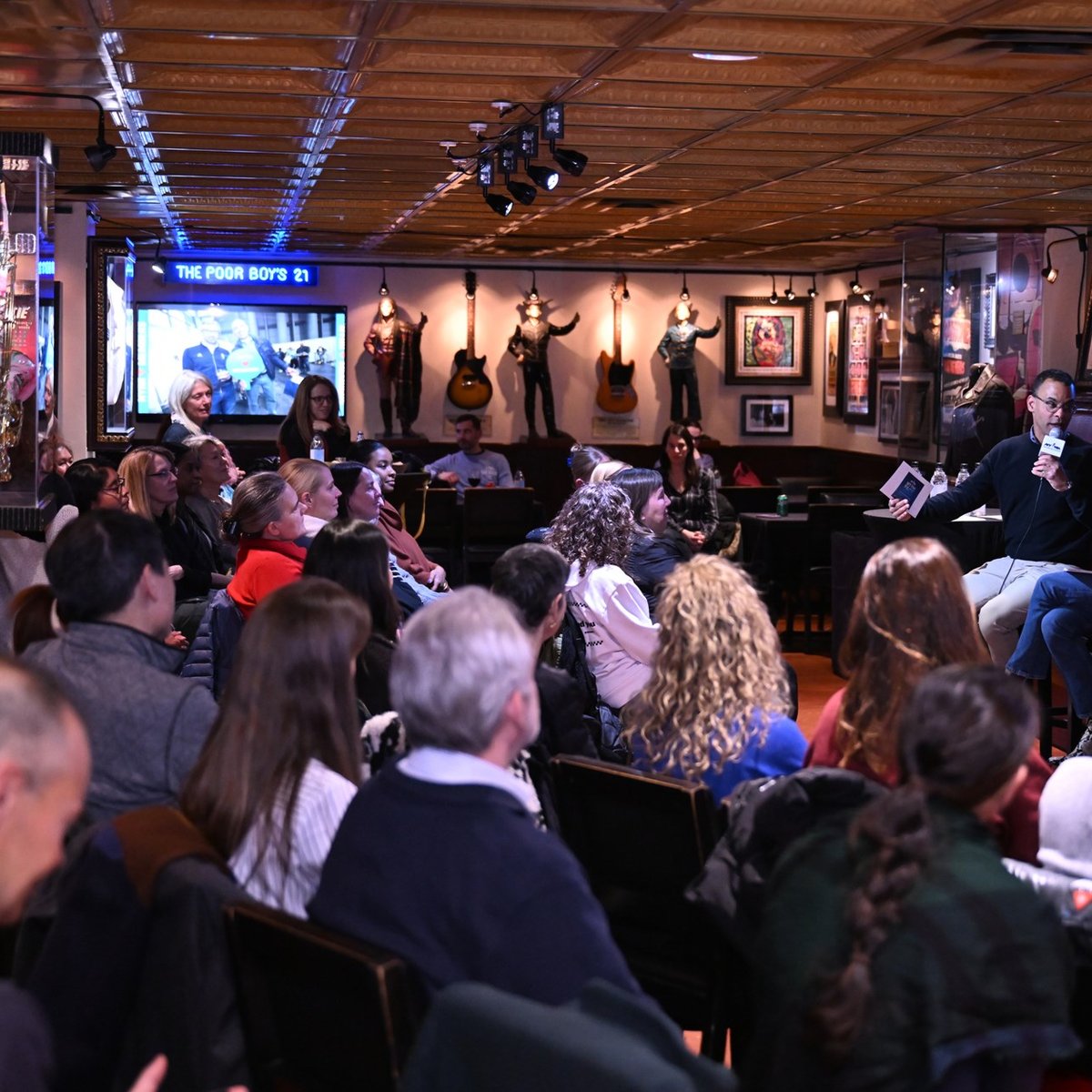 New York Road Runners members attended a special live taping of Set the Pace pre