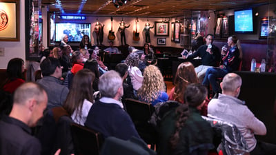 New York Road Runners members attended a special live taping of Set the Pace pre