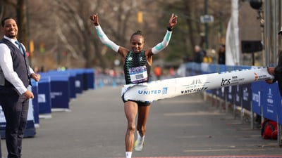 2026 United Airlines NYC Half Finish
