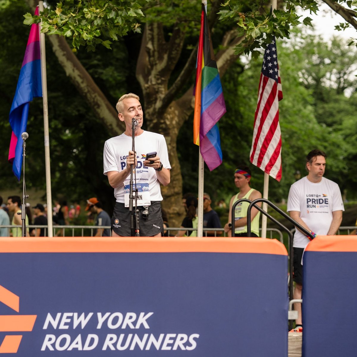 Front Runners New York LGBTQ+ Pride Run 4M