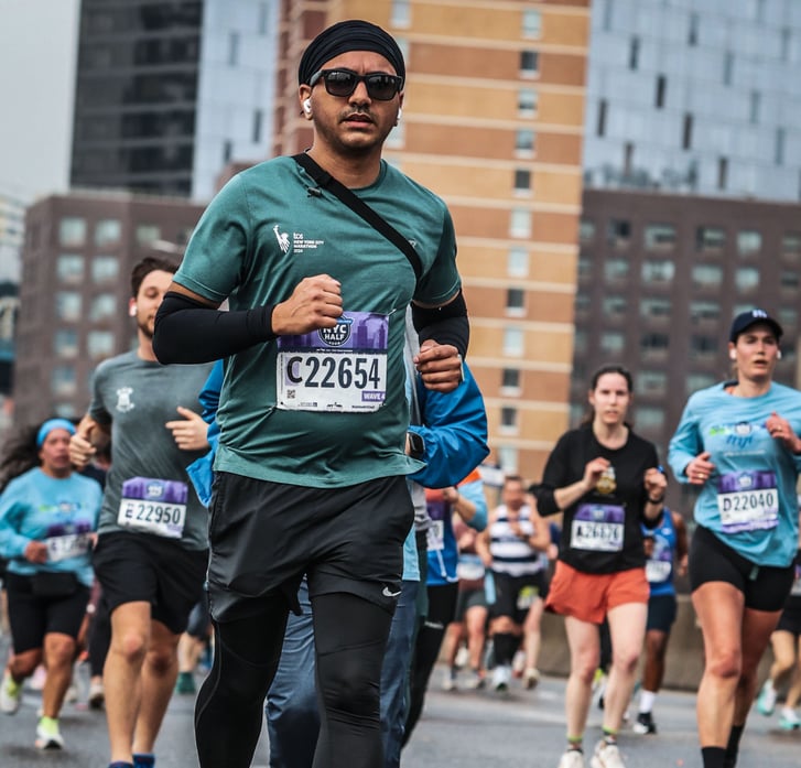 Harjinder Singh running the United Airlines NYC Half.