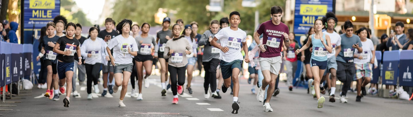 Back to School Mile at the New Balance 5th Avenue Mile