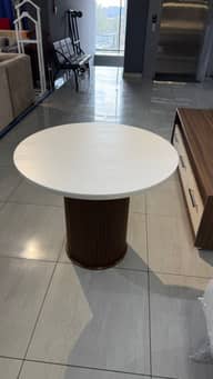 Стол 2