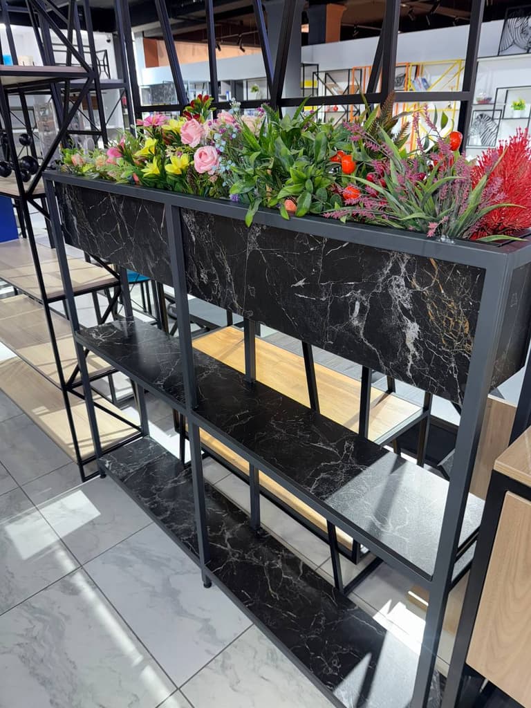 Loft Flora