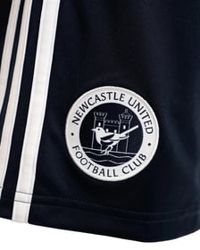Kinder Newcastle United 2026/27 Auswärtsshorts