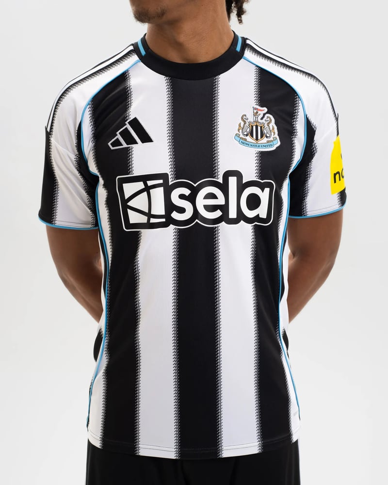 Damen Newcastle United 2025/26 Heimtrikot