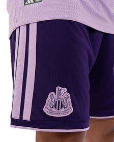 Kinder Newcastle United 2026/27 Alternative Dritte Shorts