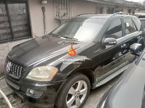 BLACK MERCEDES BENZ ML350 4MATIC 2007